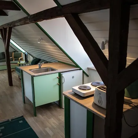 Det Gamle Mejeri Apart Otel Stokkebro